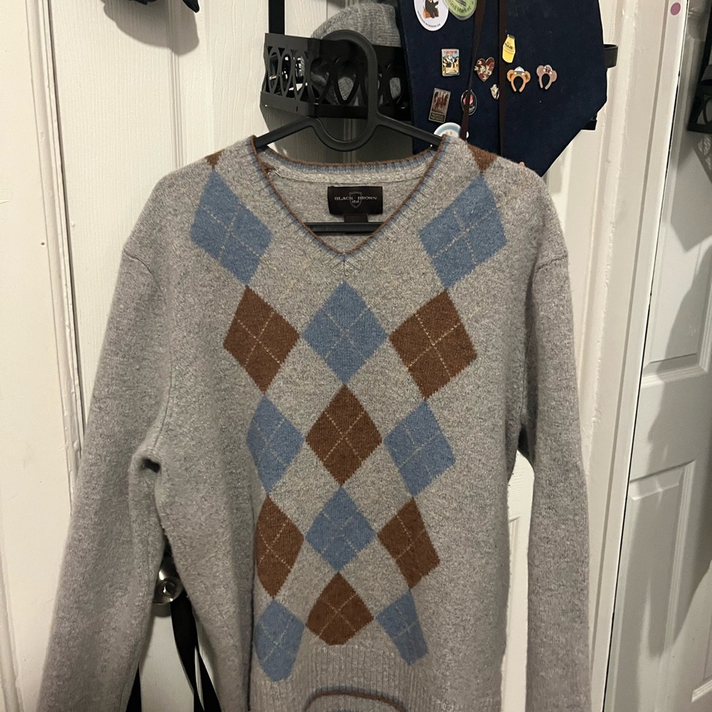 Black Brown 1826 Gray V-Neck Sweater with Blue and Brown Argyle